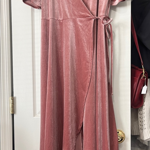 Fantastic Fawn Pink Maxi Dress - Picture 4 of 5